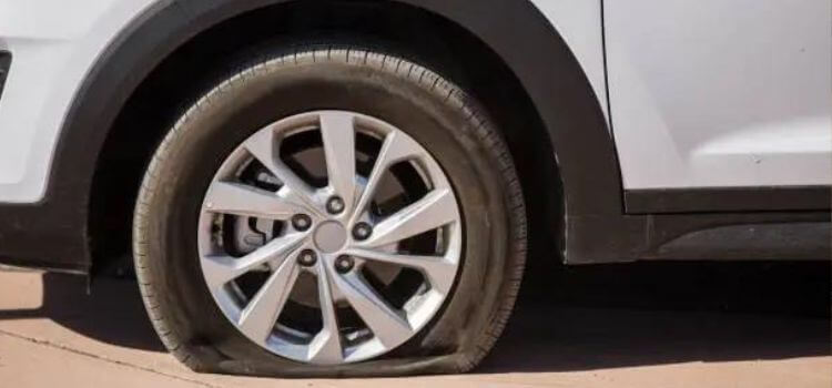 how long can a car sit on a flat tire