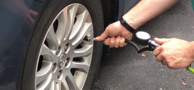 how to use tire inflator with gauge